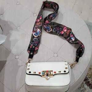 Crossbody bag